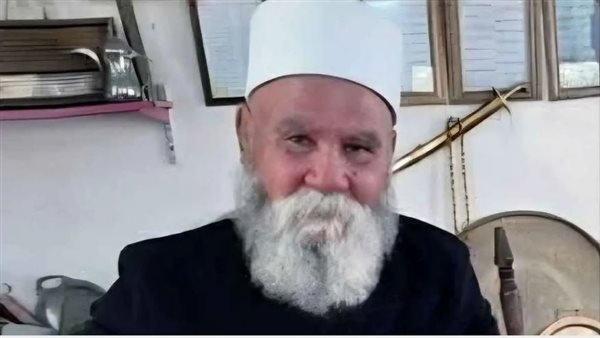 مات حزنا بعد حلق شاربه، وفاة الشيخ الدرزي مرهج شاهين في السويداء (فيديو)