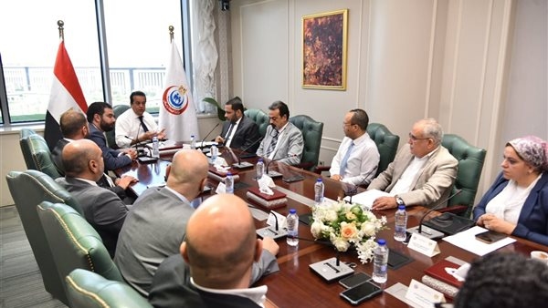 وزير الصحة: فريق عمل لمتابعة خطط تطوير وتحسين بيئة العمل بمستشفى "هرمل"