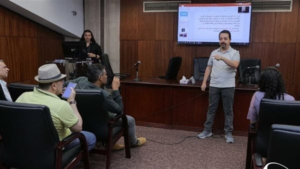 "كيف نفهم الإعلام" ورشة عمل بمعرض مكتبة الإسكندرية للكتاب