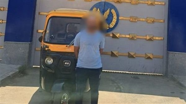 الداخلية تكشف ملابسات فيديو "توك توك" يسير عكس الاتجاه بالقاهرة