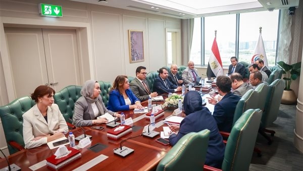عبد الغفار يجتمع مع ممثل منظمة الصحة العالمية في مصر لبحث التعاون في القطاع الصحي