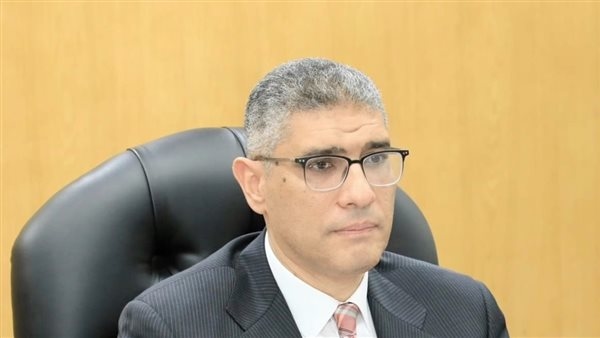 توجيه هام من محافظ الجيزة للقضاء على ظاهرة لعب الأطفال بالإسكوتر الكهربائي