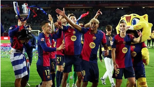 تحويل وهمي وتسجيلات، برشلونة يعلق جولته الآسيوية بعد تعرضه لعملية "نصب واحتيال"