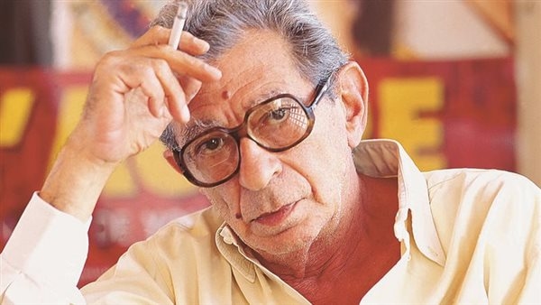 ذكرى رحيل المخرج المشاغب يوسف شاهين.. مشوار خمسين عاما بدأه بـ"الله معنا" وهي فوضى كتب النهاية