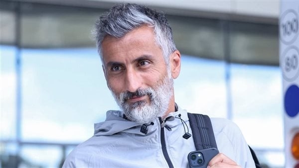 ريبيرو يجتمع مع طبيب الأهلي، تعرف على السبب