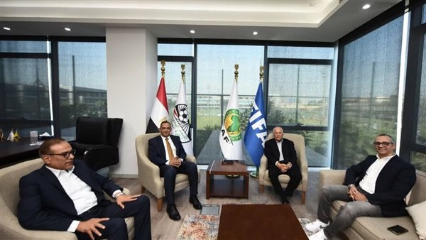 أبو ريدة يجتمع بنائب وزير التربية والتعليم لتوقيع بروتوكول تعاون لاكتشاف المواهب