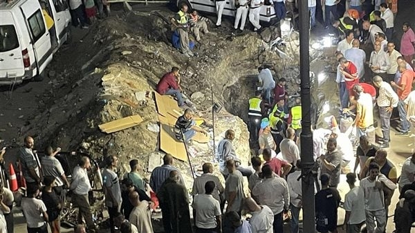محافظة الجيزة تعلن انتهاء إصلاح كابل الجهد العالي وإعادة التيار الكهربائي تدريجيا