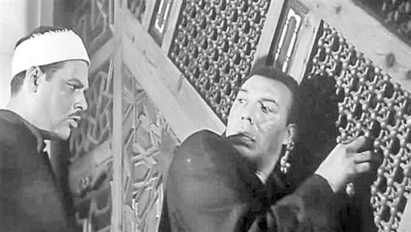 عرف بشيخ الفنانين العرب، أشهر أفلام يحيى شاهين في ذكرى ميلاده