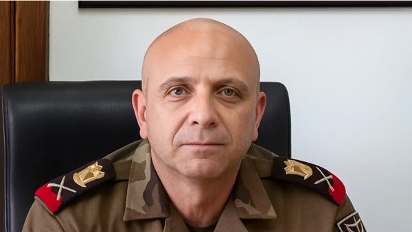 اعتقال اللواء عماد نفوري أبرز طياري نظام الأسد