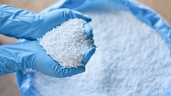 انخفاض طن اليوريا العادي 811 جنيهًا، أسعار الأسمدة اليوم في الأسواق
