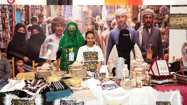 جامعة القناة تنظم ملتقى"شارع الوافدين" (صور)