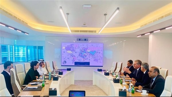 وزيرالبترول يبحث مع وفد إماراتي تعزيز الاستثمارات وزيادة التعاون في الغاز والتعدين