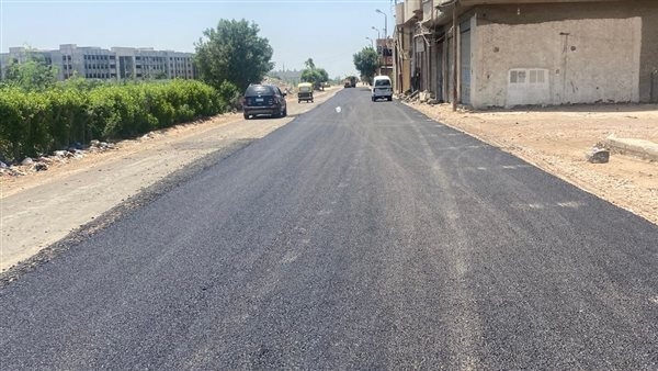 محافظ الإسكندرية يوجه بسرعة الانتهاء من الخطة السنوية لرصف الطرق