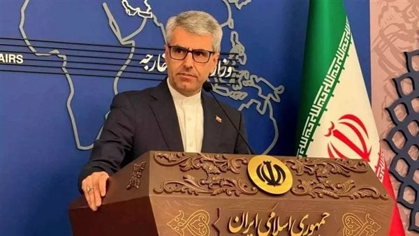 إيران تندد بـ"أوسع حزمة عقوبات" أمريكية منذ 2018
