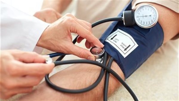 أسباب ضغط الدم المرتفع ومخاطره وطرق العلاج