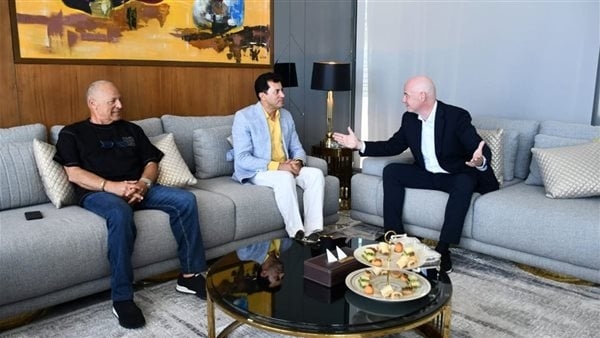 إنفانتينو يغادر العلمين الجديدة ويترك أسرته