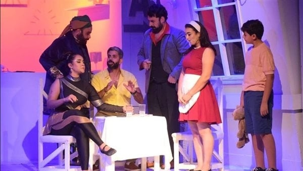 عرض "الفندق" ضمن فعاليات المهرجان القومي على مسرح أوبرا ملك (صور)