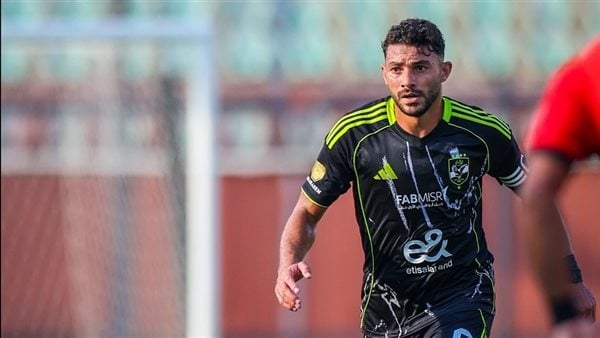 البديل الأقرب لياسر إبراهيم في دفاع الأهلي أمام فاركو