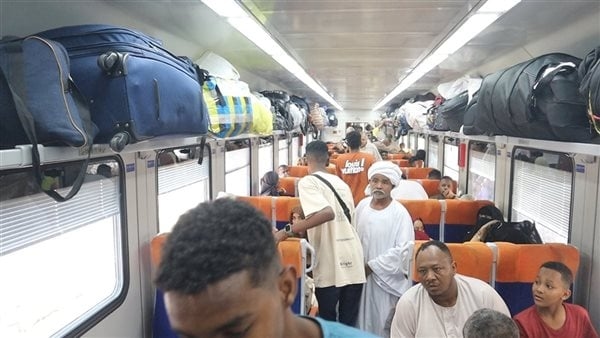 أخبار مصر اليوم: أزمة نموذج (ج) تشعل غضب أولياء أمور طلاب الثانوية العامة.. تحذير من اضطراب الملاحة البحرية بخليج السويس.. متى يكون التصويت باطلا بانتخابات مجلس الشيوخ؟