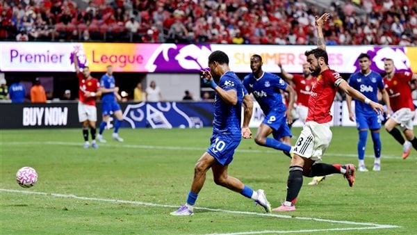 مانشستر يونايتد يتعادل مع إيفرتون 2/2 وديا