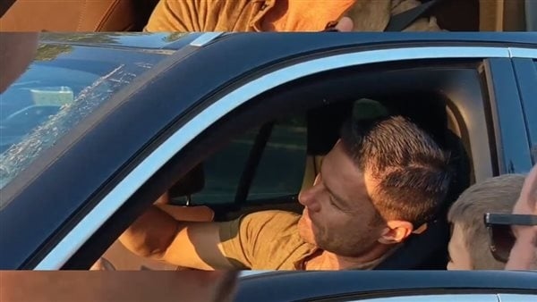 ريال مدريد يبدأ تدريباته اليوم.. والونسو يلبي طلب الجماهير (فيديو)