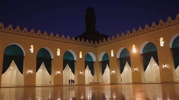 مواقيت الصلاة، موعد أذان الفجر اليوم الجمعة 15 - 8 - 2025 في القاهرة والمحافظات