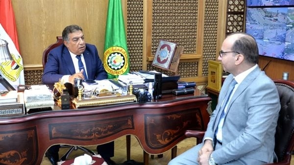 محافظ الدقهلية يستقبل وكيل وزارة الصحة الجديد (صور)