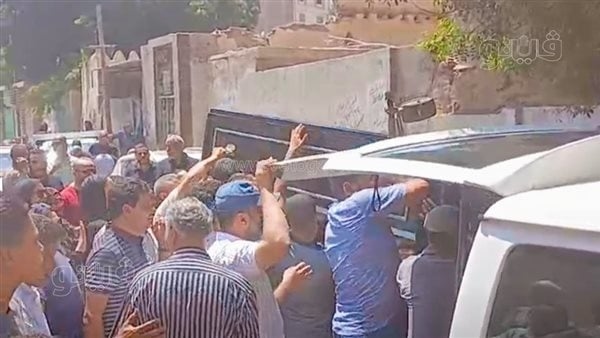 تشييع جثمان سلمى حبيش طبيبة قصر العيني في مسقط رأسها بالغربية (صور)