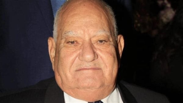 الأهلي ينعى والد العامري فاروق