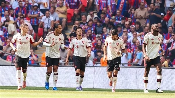 ليفربول يتقدم على كريستال بالاس 2-1 بعد مرور 75 دقيقة