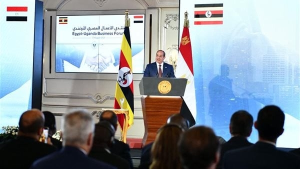 تفاصيل افتتاح السيسي منتدى رجال الأعمال المصري الأوغندي (صور)