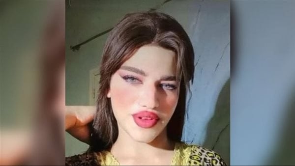 اعتراف مستفز من البلوجر "ياسمين" أثناء التحقيقات وقرار جديد بحبسه في سجن الرجال