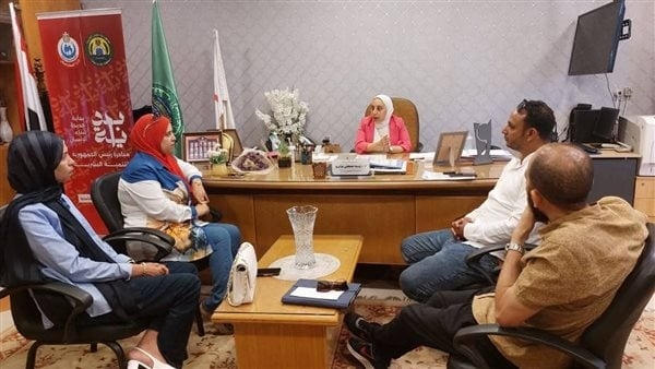 وكيل صحة الإسماعيلية تتابع خطط تحسين العمل بالإدارات الصحية (صور)