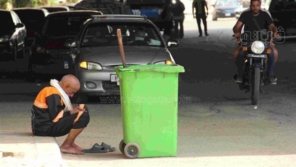 أعطال سيارات وضربات شمس وإجهاد حراري، موجة الطقس الحارة تهدد "الشقيانين" (صور)