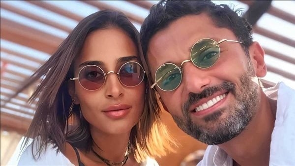 مصممة أزياء شهيرة والساحر رفض زواجهما، من هي آن الرفاعي زوجة كريم محمود عبد العزيز؟