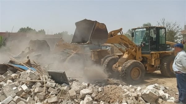 إزالة 31 حالة تعد ضمن المرحلة الأولى من الموجة 27 بأسيوط