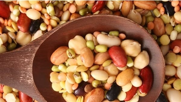 تعزز صحة القلب وتساعد على خسارة الوزن، 6 فوائد صحية للفاصوليا بأنواعها المختلفة