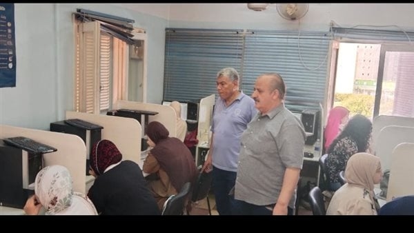 انطلاق اختبارات القبول للطلاب المتقدمين لـ مدارس المتفوقين STEM بأسيوط