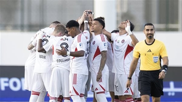 بمشاركة النني وعادل، خورفكان بـ 10 لاعبين يفوز على الجزيرة 2/3 في الدوري الإماراتي