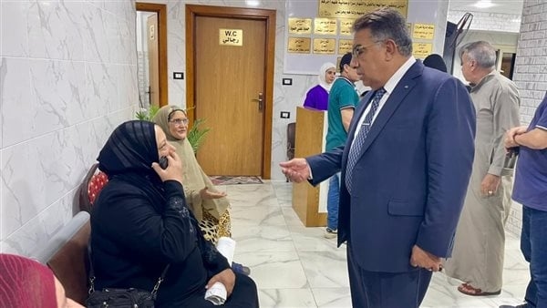محافظ الدقهلية في زيارة مفاجئة لقرية منية محلة دمنة
