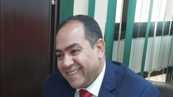 جامعة القاهرة تختتم معسكر قادة المستقبل للفوج الثالث بمحاضرة لرئيس التنظيم والإدارة السابق