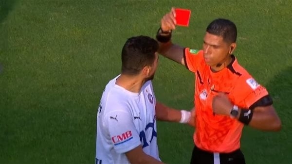 14 لاعبا ومدربان، إحصائية صادمة لحالات الطرد بالدوري المصري في 25 مباراة
