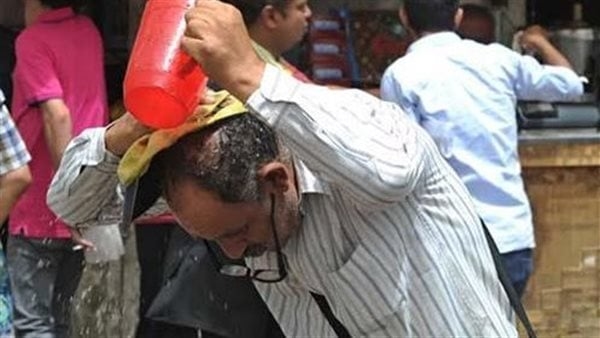 أسوان تسجل 49 درجة غدًا، الأرصاد تكشف حالة الطقس في مصر
