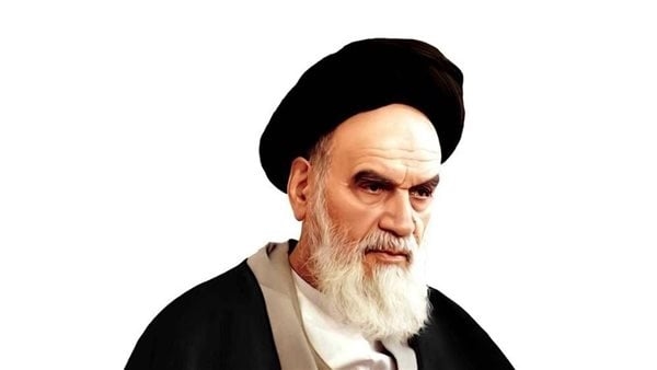 ذكرى وفاة روح الله الخميني، الرجل الذي غير موازين القوى في المنطقة