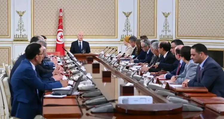 سعيد: كما دخلت الفرحة بإلغاء المناولة ستدخل بحلول جذرية في كافة القطاعات