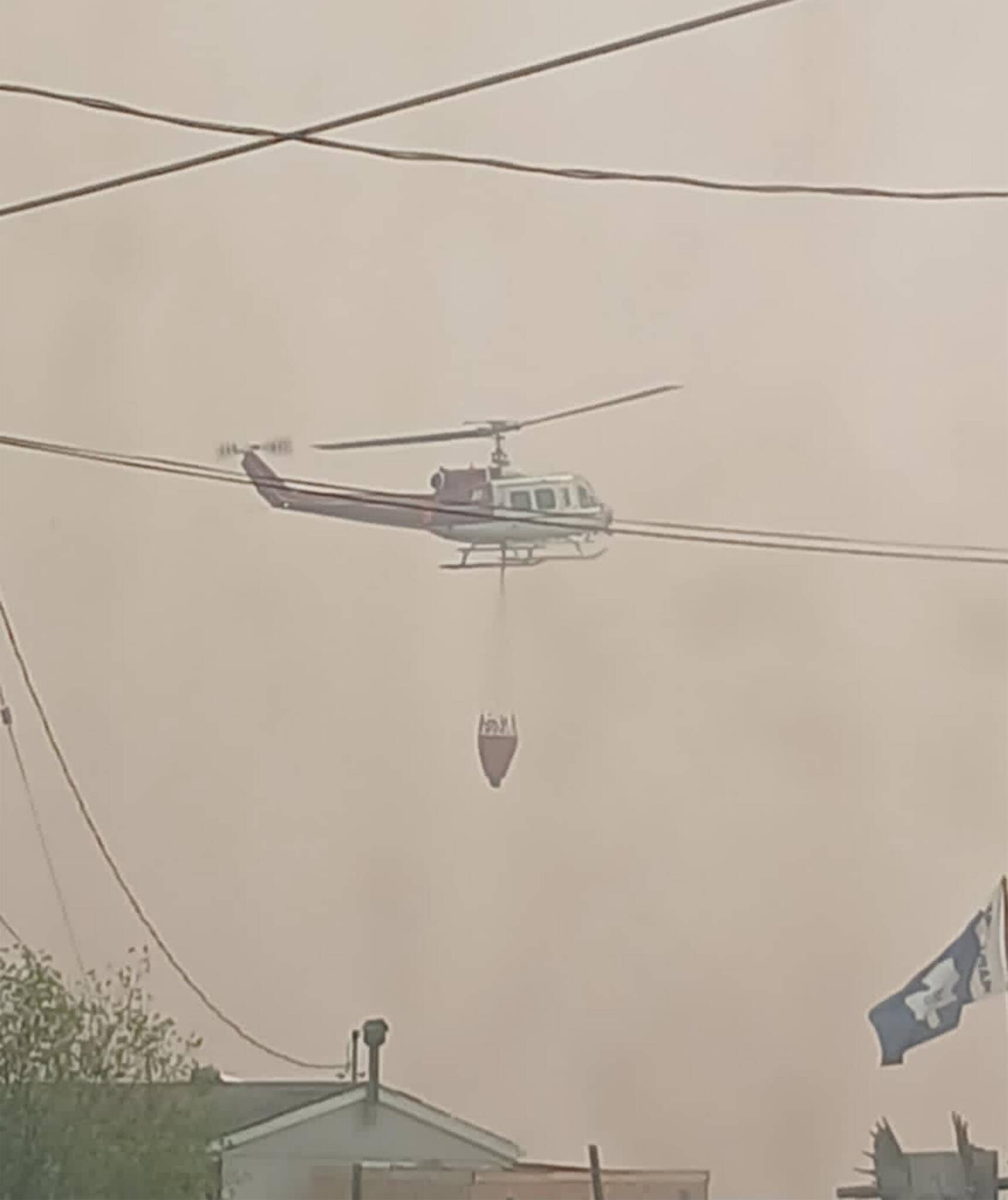Mathias Colomb residents on alert for helicopters; evacuees in Winnipeg praise response