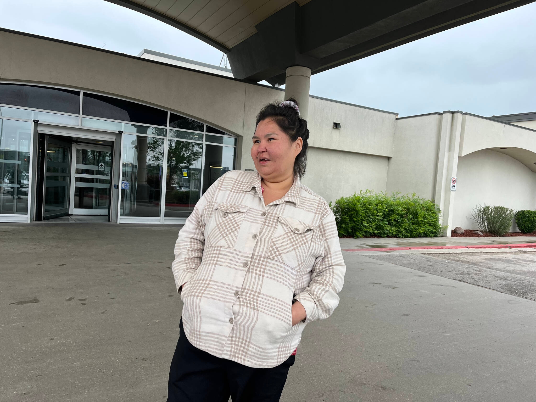 Daily $34 stipend only scratches surface for some wildfire evacuees