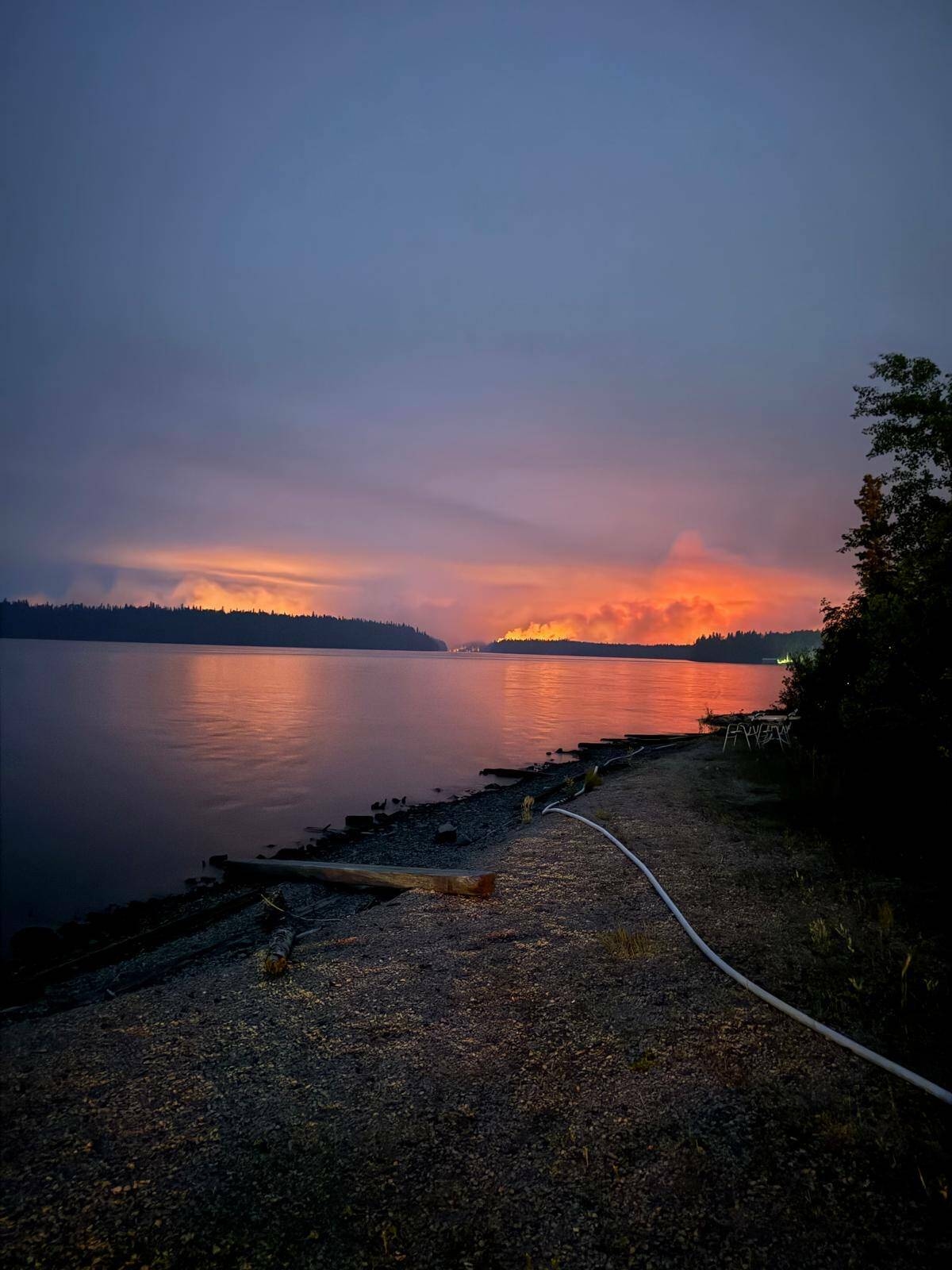 Crews in, around, above Snow Lake win weekend battle with wildfire