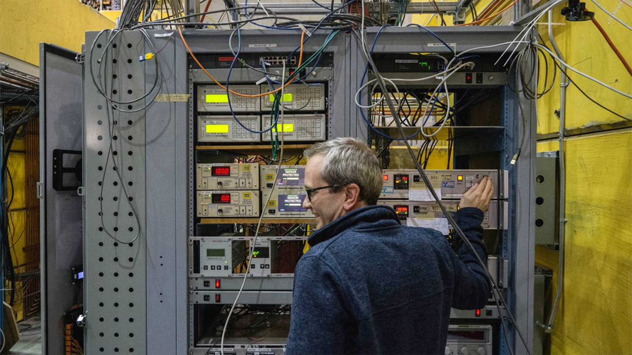 U of W physics prof makes chilling Canadian scientific breakthrough