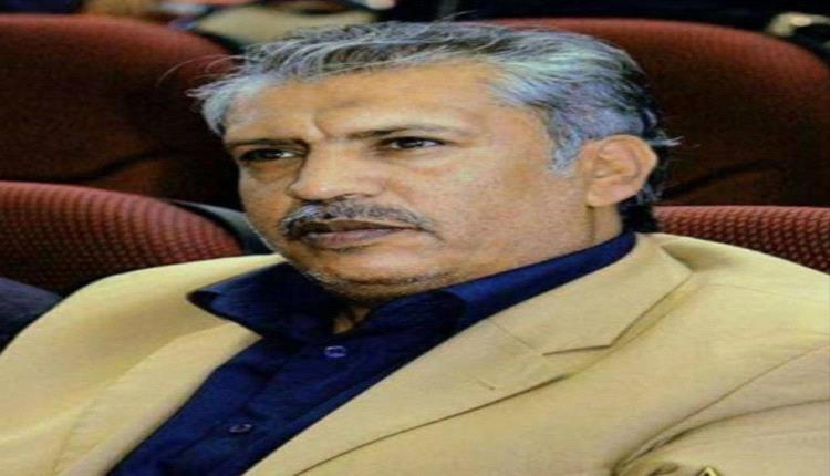ذبحة صدرية تفتك بأديب يمني بعد أن صدّته جماعة الحوثي عن رؤية ابنه المختطف